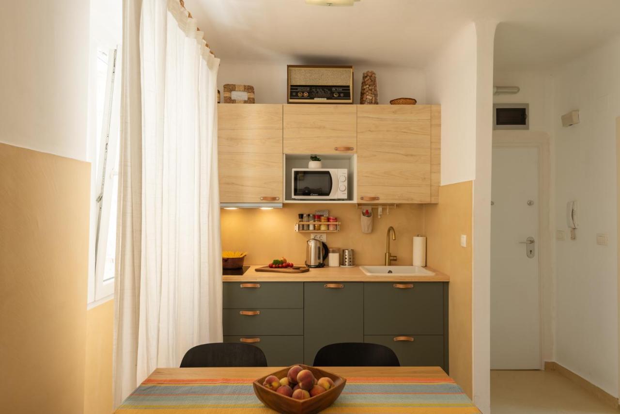 Apartma With Private Parking Free